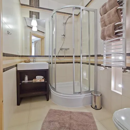 Kominiarski Wierch Bed & Breakfast 3*