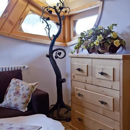 Kominiarski Wierch Bed & Breakfast 3*