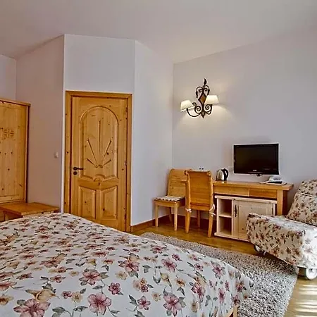 Kominiarski Wierch Oda ve Kahvaltı 4*