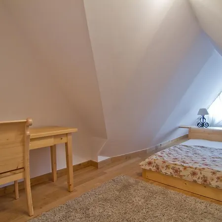 Oda ve Kahvaltı Kominiarski Wierch