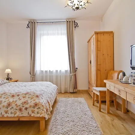 Oda ve Kahvaltı Kominiarski Wierch 4*