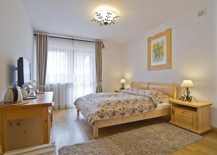 Kominiarski Wierch Bed & Breakfast 4*